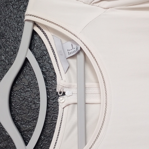 H&M - Picture 2 of 3